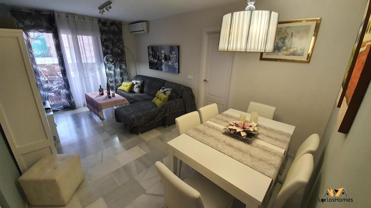Lyrioshomes Beach Roquetas De Mar , Piscina Y Parque Infantil Exterior foto